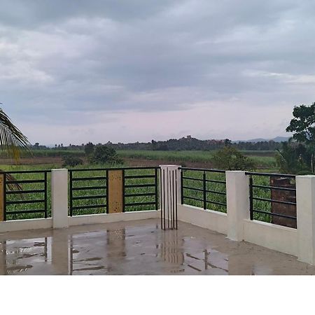 Coconut Homestay Hampi Exterior foto