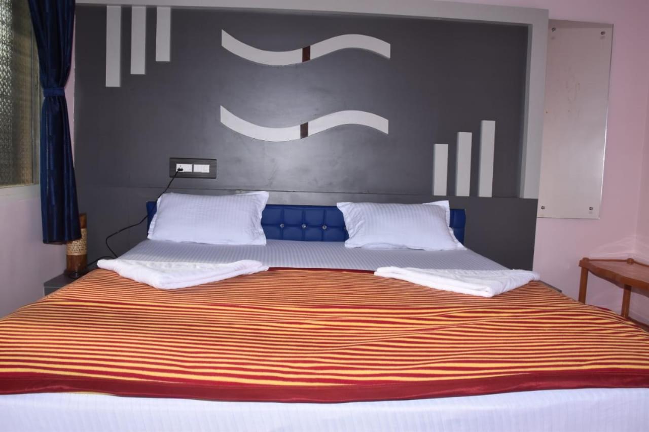 Coconut Homestay Hampi Exterior foto